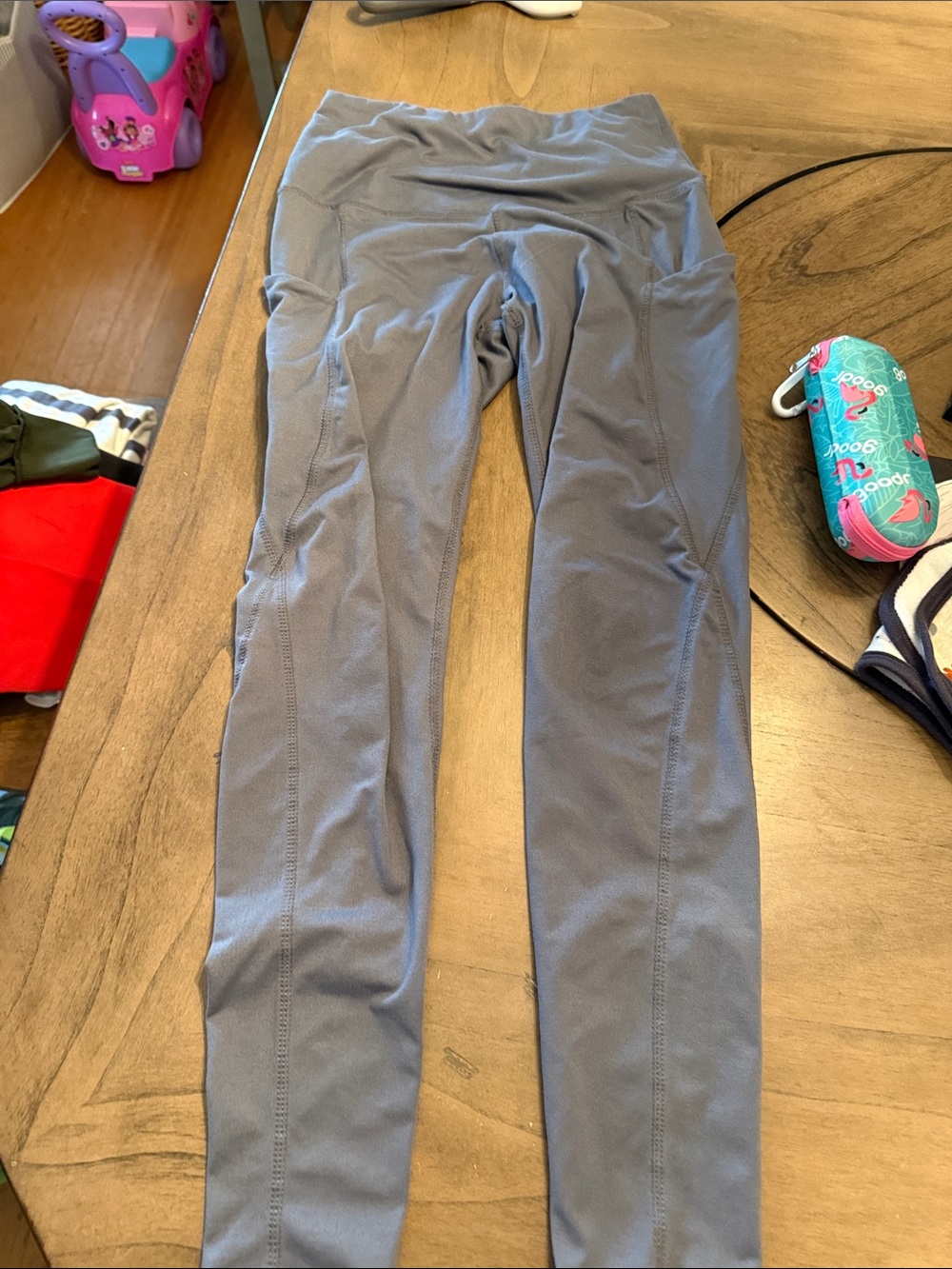 Women's High-Rise Performance Leggings in Gray